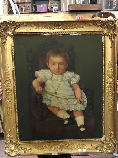 null Jean-Jacques ROUSSEAU (1861-1911)
Portrait d'enfant
Huile sur toile signée en...