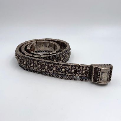 null BELT in silver (875) partially openwork and nielloed. Caucasian work. 
Length:...