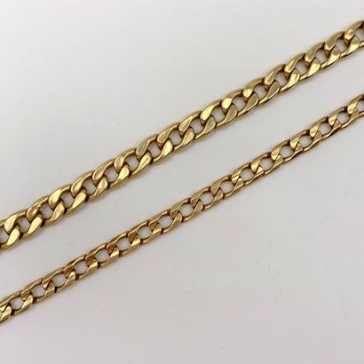 null DEBRIS in yellow gold (750). 
 Weight: 21.9 g. 



