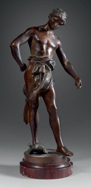 Eugène MARIOTON (1854-1933) Jeune homme et tortue Épreuve en bronze à patine brune...