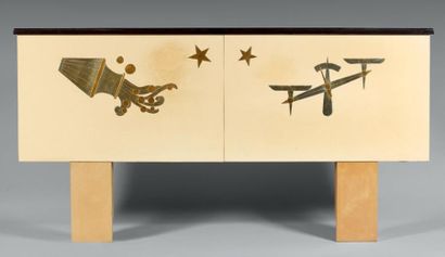 Pierre BOBOT (1902-1975) Tête de lit à encadrement en bois laqué marron et panneau...