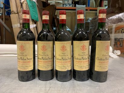 5 bouteilles Château PHÉLAN-SÉGUR, Saint-Estèphe...
