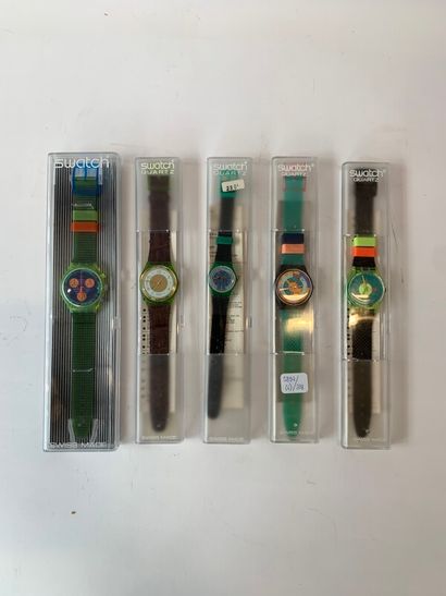 null 
SWATCH - LOT de 5 montres-bracelet en plastique et bracelet cuir pour l'une,...