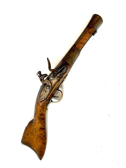 Rifle says tromblon. Slightly engraved flintlock...