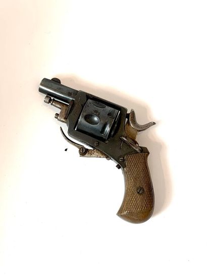 Revolver Cal 320. Side safety.

(Good mechanical...