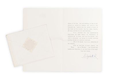 ELIZABETH II (1926-2022) Lettre signée au «Président de la République et de l'Union...