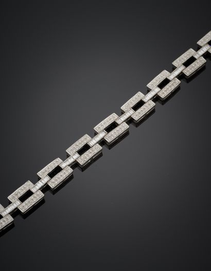 DIAFINI BRACELET in white gold (750‰) with openwork rectangular links entirely paved...