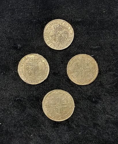 null 
FRANCE lot de 4 louis d'or : 




- une pièce de un louis d'or Louis XIII (1610-1643)...