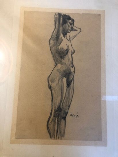null Lot de 3 dessins : 

- Edmond Amédée HEUZE (1884-1967)

Femme nue

Fusain.

27,5...