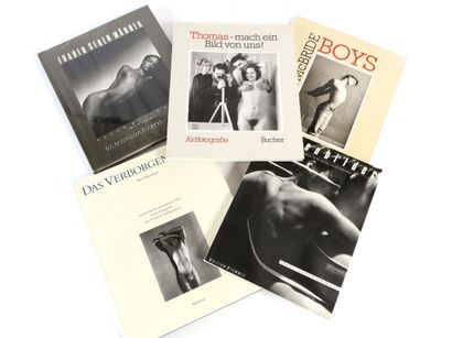 null Photographie. Ensemble de cinq livres photographiques (erotica, nu) : Peter...