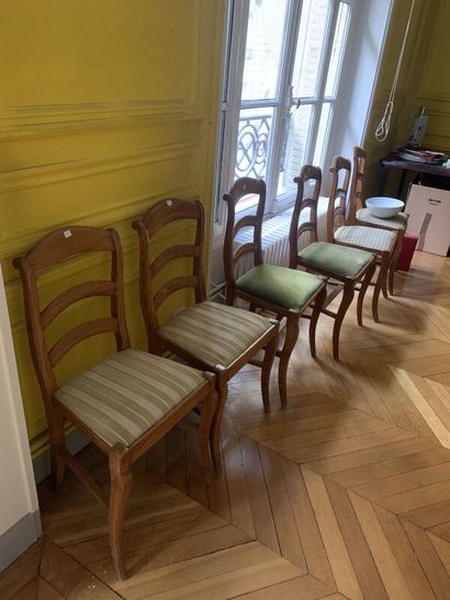 null 8 chaises 