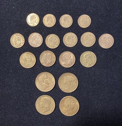 null Lot de 18 pièces d'or comprenant : 

- ITALIE, duché de PARME. 1 pièce de 40...