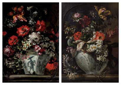 Ecole ITALIENNE vers 1760, suiveur d'Andrea SCACCIATI Bouquets de fleurs dans des...