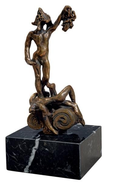 Salvador DALI (1904-1989) Persée Épreuve en bronze à patine brune, signée et numérotée...
