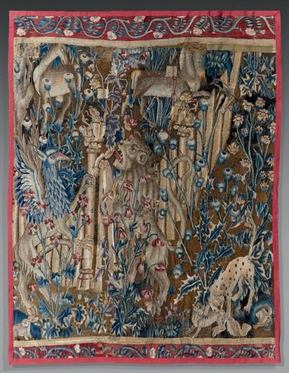  Grand fragment de tapisserie Franco-Flamande d'époque Louis XII Vraisemblablement...