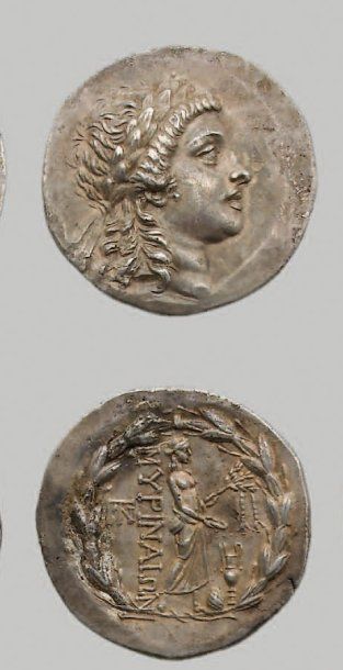null Myrina (ap. 198 av. J.-C.) Tétradrachme. 14,87 g. Tête d'Apollon à d. R/Apollon...