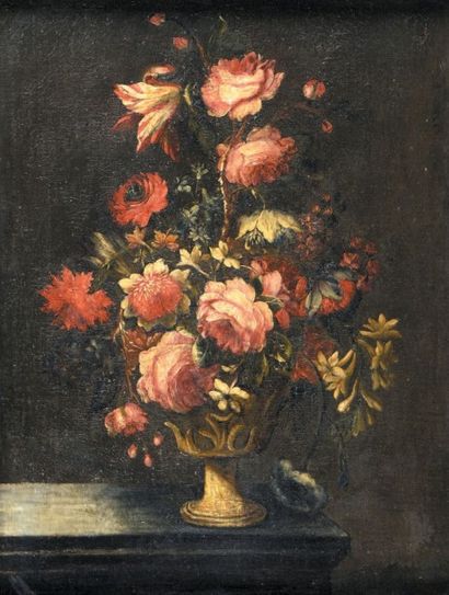 Ecole Italienne du XVIIIe siècle Bouquet de fleurs
Huile sur toile.
62 x 47 cm