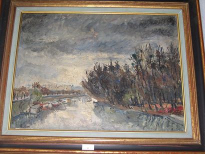 Georges Albert CYR (1880-1964) "Barque sur la Seine", huile sur toile signée et datée...