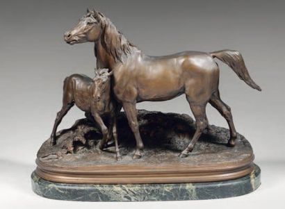 Pierre -Jules MÊNE (1810-1879) Jument et son poulain Rare groupe en bronze à patine...