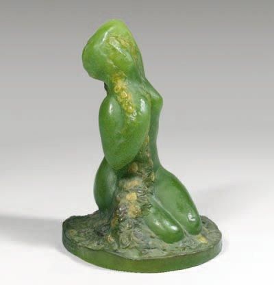 Amalric WALTER (1870-1959) et LAVALLEY (sculpteur Femme nue assise Epreuve en pâte...