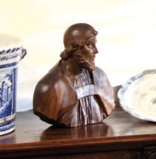 Buste de Saint en bois sculpté. Époque XVIIIe...