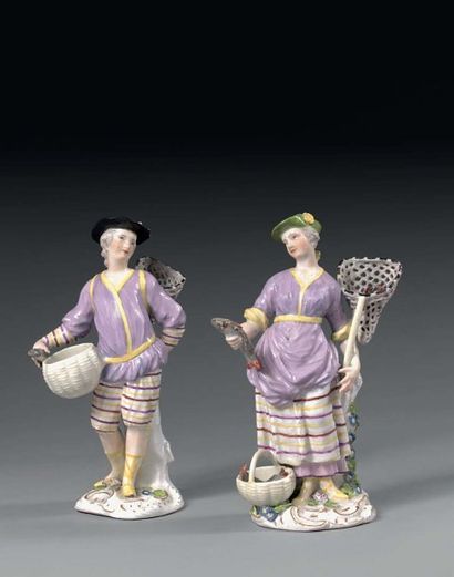 MEISSEN - Porcelaine Paire de grandes statuettes représentant un couple de pêcheurs...