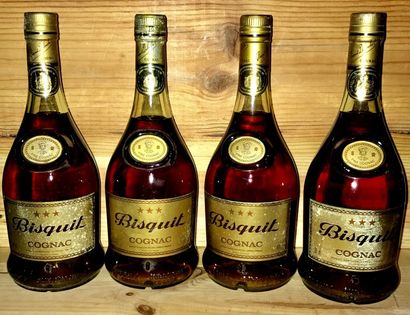 null Deux bouteilles Fine Cognac - Bisquit Dubouché.
Bouteilles des années 60-70,...
