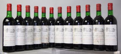 null 12 Bouteilles CHÂTEAU SAINTGILLES 1res Côtes de Bordeaux 1986. Étiquettes tachées,...