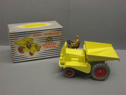 null - Dinky Supertoys. Camion UNIC Multibenne Marrel avec sa boite. Made in France....