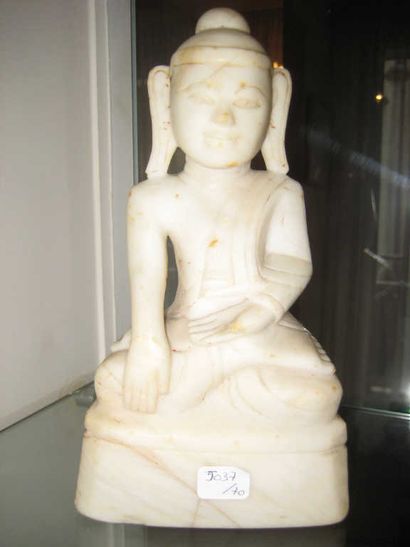 null Petit boudha en albâtre 