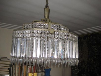 null BACCARAT 
Important lustre en cristal 
Style 1930