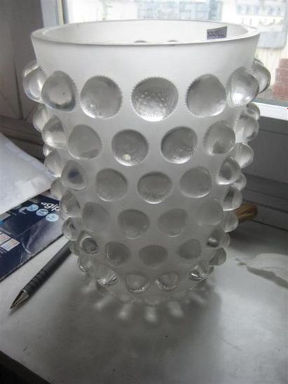 null LALIQUE
Vase en cristal à motif de pastilles