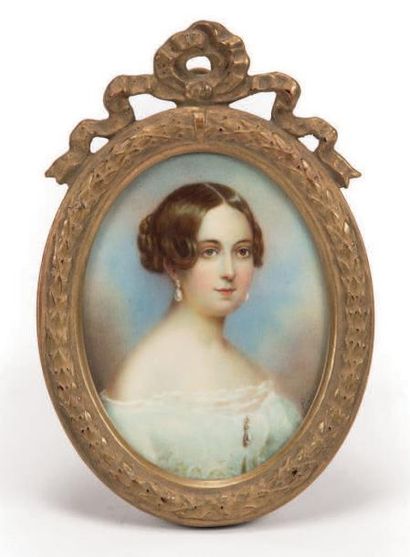 École FRANÇAISE du deuxième tiers du XIXe siècle Portrait de jeune femme coiffée...