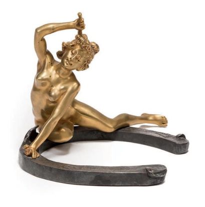 GEORGES RECIPON (1860-1920) 
Le porte-bonheur
Bronze patiné portant sur le fer à...