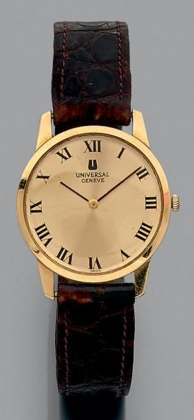 UNIVERSAL 
Bracelet-montre plate, ronde, en or jaune (750 millièmes). Cadran doré,...