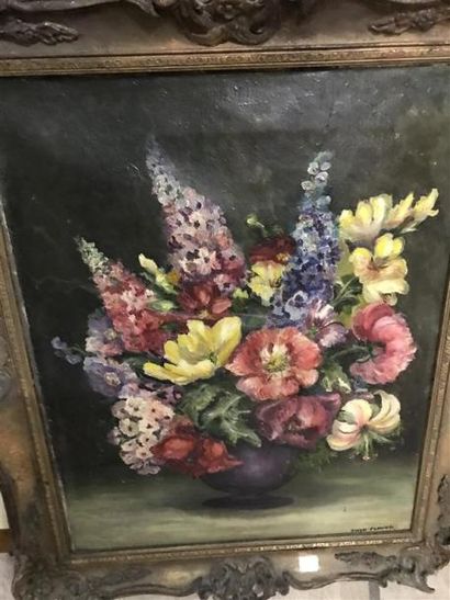 null Bouquet de fleur
Huile sur toile
50 x 39 cm
(Cadre accidenté)