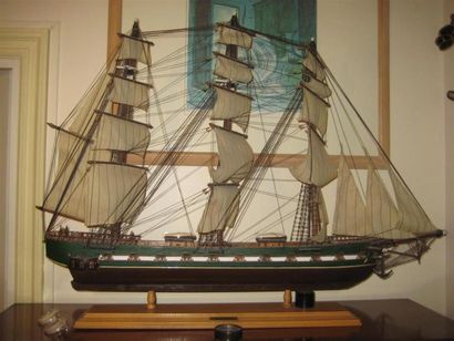 null Maquette de bateau « the President 1800 »
84 x 60 cm 