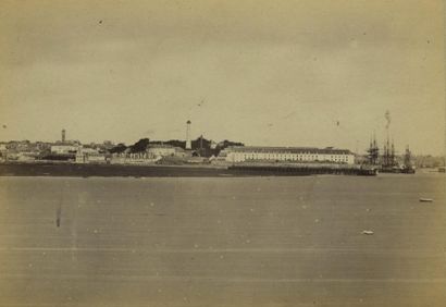 null VAGNEUR. Lorient,  trois (3) photographies vers 1876 : 

A/ La fontaine Neptune,...