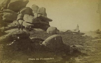 null E. BERNIER. Ploumanac'h - Trégastel, quatre (4) photographies vers 1880. Tirages...