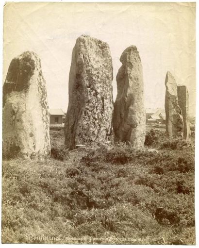  Photographe non identifié.  Deux photographies : Mégalithes à Plouharnel, vers 1880....