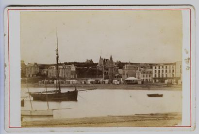 null Photographe non identifié.  Portrieux (Saint-Quay-Portrieux), 1882. Tirage albuminé...