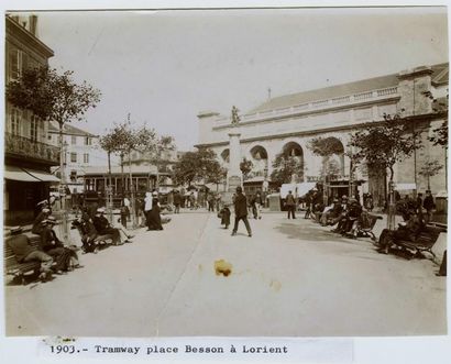 null Photographe non identifié. Lorient, Place Besson, 1903. Tirage argentique d'époque,...