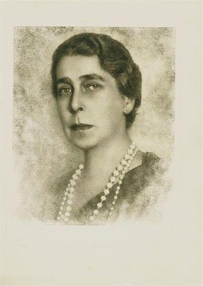 null Emile MARCOVITCH (1894-1981). Victoria Melita de Saxe-Combourg-Gotha, Grande...