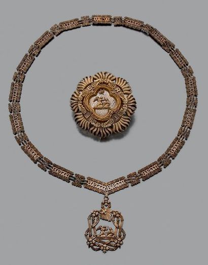 null Collier de l'Ordre Suprême de la Très Sainte
Annonciade en argent doré composé...