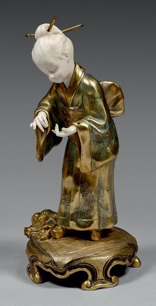 Charlotte MONGINOT (1872-?) La poupée cassée ou japonaise et poupée
Bronze chryséléphantine...