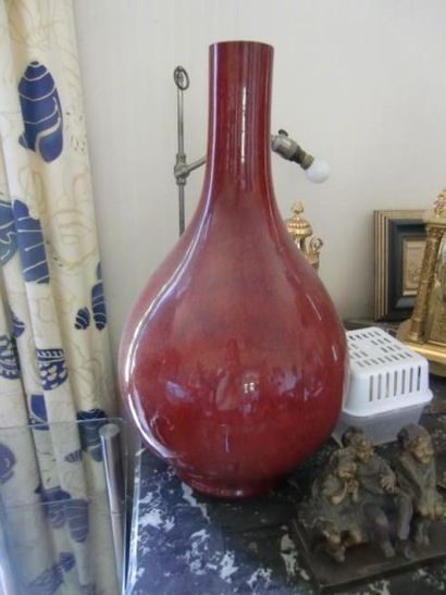 null Vase sang de boeuf (col meulé)
H. 46 cm