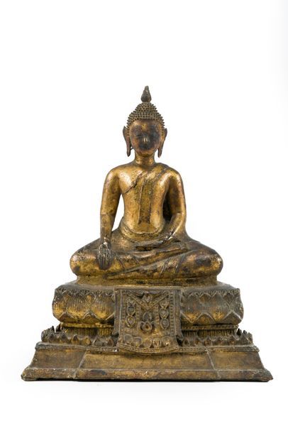 SIAM, fin de la période Ayutthaya, fin XVIIe - début XVIIIe siècle. Statuette en...