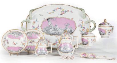 MEISSEN (genre de) Déjeuner en porcelaine à décor en grisaille d'amours dans des...