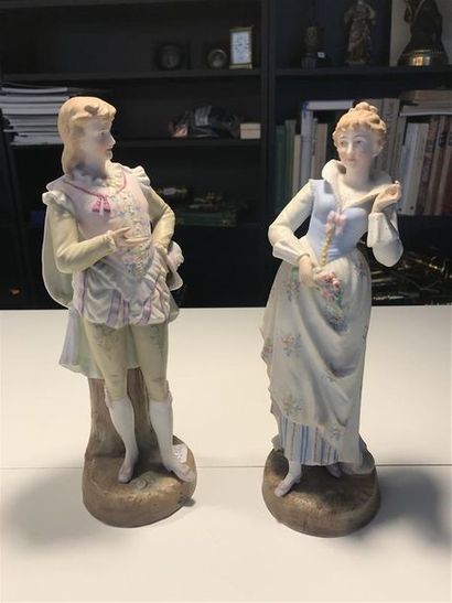 null Couple en biscuit polychrome