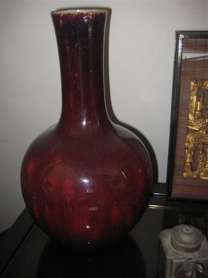 null Chine, XIXème siècle 
Vase sang de boeuf